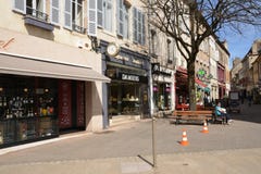 Παλαιάς και γραφικής πόλη της Γαλλίας, του Beaune Στοκ εικόνα με δικαίωμα ελεύθερης χρήσης Παλαιάς και γραφικής πόλη της Γαλλίας, του Beaune Στοκ εικόνα με δικαίωμα ελεύθερης χρήσης