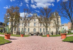 Πανόραμα Lviv Παλάτι Potocki σε Lviv, Ουκρανία στοκ εικόνες με δικαίωμα ελεύθερης χρήσης Πανόραμα Lviv Παλάτι Potocki σε Lviv, Ουκρανία στοκ εικόνες με δικαίωμα ελεύθερης χρήσης