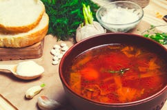 Παραδοσιακό ουκρανικό borsch, σούπα κόκκινων τεύτλων, borshch με το τεύτλο, στοκ φωτογραφίες με δικαίωμα ελεύθερης χρήσης Παραδοσιακό ουκρανικό borsch, σούπα κόκκινων τεύτλων, borshch με το τεύτλο, στοκ φωτογραφίες με δικαίωμα ελεύθερης χρήσης