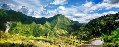 Πεζούλια ρυζιού Banaue, Φιλιππίνες στοκ εικόνα με δικαίωμα ελεύθερης χρήσης Πεζούλια ρυζιού Banaue, Φιλιππίνες στοκ εικόνα με δικαίωμα ελεύθερης χρήσης
