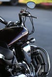 Πολεμιστής οδικών αστεριών Yamaha XV1700PC μοτοσικλετών Πίσω και σωστή κινηματογράφηση σε πρώτο πλάνο άποψης στοκ εικόνες Πολεμιστής οδικών αστεριών Yamaha XV1700PC μοτοσικλετών Πίσω και σωστή κινηματογράφηση σε πρώτο πλάνο άποψης στοκ εικόνες