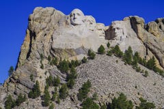 Προεδρικό γλυπτό στο εθνικό μνημείο Rushmore υποστηριγμάτων, νότια Ντακότα στοκ εικόνες με δικαίωμα ελεύθερης χρήσης Προεδρικό γλυπτό στο εθνικό μνημείο Rushmore υποστηριγμάτων, νότια Ντακότα στοκ εικόνες με δικαίωμα ελεύθερης χρήσης