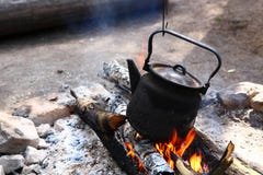 πυρκαγιά στρατοπέδευση&si Στοκ Φωτογραφία πυρκαγιά στρατοπέδευση&si Στοκ Φωτογραφία