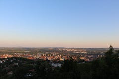 Πόσο όμορφη είναι η πόλη στο ηλιοβασίλεμα στοκ εικόνα Πόσο όμορφη είναι η πόλη στο ηλιοβασίλεμα στοκ εικόνα