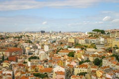 Στέγες των σπιτιών, άποψη από το Σάο Jorge Castello Λισσαβώνα Πορτογαλία στοκ φωτογραφία Στέγες των σπιτιών, άποψη από το Σάο Jorge Castello Λισσαβώνα Πορτογαλία στοκ φωτογραφία