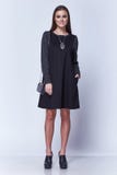 Τέλεια ένδυση τρίχας brunette μορφής σωμάτων γυναικών ύφους μόδας στοκ φωτογραφία με δικαίωμα ελεύθερης χρήσης Τέλεια ένδυση τρίχας brunette μορφής σωμάτων γυναικών ύφους μόδας στοκ φωτογραφία με δικαίωμα ελεύθερης χρήσης