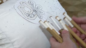 Το Lacemakers κάνει τη δαντέλλα Το Lacemakers κάνει τη δαντέλλα