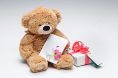 Το Teddy αντέχει το ζεύγος με την κόκκινη καρδιά κόκκινος αυξήθηκε Στοκ φωτογραφίες με δικαίωμα ελεύθερης χρήσης Το Teddy αντέχει το ζεύγος με την κόκκινη καρδιά κόκκινος αυξήθηκε Στοκ φωτογραφίες με δικαίωμα ελεύθερης χρήσης