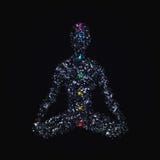 Το άτομο γιόγκας στο λωτό θέτει με τα chakras φιαγμένα από πολύγωνα ελεύθερη απεικόνιση δικαιώματος Το άτομο γιόγκας στο λωτό θέτει με τα chakras φιαγμένα από πολύγωνα ελεύθερη απεικόνιση δικαιώματος