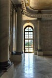 Το βερολίνο-γερμανία-Πότσνταμ, 17ο μπορεί το 2018 άποψη ενός δωματίου από μέσα από το όμορφο μουσείο DAS Neue Palais στο ιστορικό στοκ εικόνες με δικαίωμα ελεύθερης χρήσης Το βερολίνο-γερμανία-Πότσνταμ, 17ο μπορεί το 2018 άποψη ενός δωματίου από μέσα από το όμορφο μουσείο DAS Neue Palais στο ιστορικό στοκ εικόνες με δικαίωμα ελεύθερης χρήσης