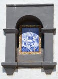 Το εικονίδιο azulejo της Virgin Mary στη θέση τοίχων Mertola λιμένας Στοκ εικόνα με δικαίωμα ελεύθερης χρήσης Το εικονίδιο azulejo της Virgin Mary στη θέση τοίχων Mertola λιμένας Στοκ εικόνα με δικαίωμα ελεύθερης χρήσης