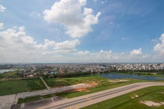 Το ελικόπτερο που πυροβολείται από Dhaka, Μπανγκλαντές στοκ εικόνα με δικαίωμα ελεύθερης χρήσης Το ελικόπτερο που πυροβολείται από Dhaka, Μπανγκλαντές στοκ εικόνα με δικαίωμα ελεύθερης χρήσης
