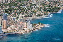 Υψηλή άποψη γωνίας της μαρίνας Calpe, Αλικάντε, Ισπανία στοκ εικόνες Υψηλή άποψη γωνίας της μαρίνας Calpe, Αλικάντε, Ισπανία στοκ εικόνες
