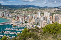 Υψηλή άποψη γωνίας της μαρίνας Calpe, Αλικάντε, Ισπανία στοκ φωτογραφίες Υψηλή άποψη γωνίας της μαρίνας Calpe, Αλικάντε, Ισπανία στοκ φωτογραφίες