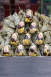 Φρέσκο μπουλέττα ή zongzi ρυζιού. Κινεζικό αμυδρό ποσό τροφίμων στοκ φωτογραφία με δικαίωμα ελεύθερης χρήσης Φρέσκο μπουλέττα ή zongzi ρυζιού. Κινεζικό αμυδρό ποσό τροφίμων στοκ φωτογραφία με δικαίωμα ελεύθερης χρήσης