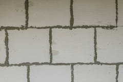 Φραγμός και συμπαγής τοίχος αερίου, που τελειώνουν το διαμέρισμα σε ένα κτήριο στοκ φωτογραφία με δικαίωμα ελεύθερης χρήσης Φραγμός και συμπαγής τοίχος αερίου, που τελειώνουν το διαμέρισμα σε ένα κτήριο στοκ φωτογραφία με δικαίωμα ελεύθερης χρήσης