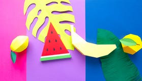 Φρούτα φιαγμένα από έγγραφο r tropics r απεικόνιση αποθεμάτων Φρούτα φιαγμένα από έγγραφο r tropics r απεικόνιση αποθεμάτων