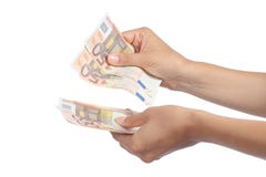 Χέρια γυναικών που κρατούν και που μετρούν πολλά τραπεζογραμμάτια πενήντα ευρώ στοκ φωτογραφίες Χέρια γυναικών που κρατούν και που μετρούν πολλά τραπεζογραμμάτια πενήντα ευρώ στοκ φωτογραφίες