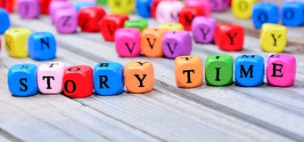Χρονικές λέξεις ιστορίας στον πίνακα στοκ εικόνες Χρονικές λέξεις ιστορίας στον πίνακα στοκ εικόνες