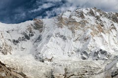 χρονικών Τοποθετήστε Annapurna από το στρατόπεδο βάσεων Annapurna στοκ εικόνες με δικαίωμα ελεύθερης χρήσης χρονικών Τοποθετήστε Annapurna από το στρατόπεδο βάσεων Annapurna στοκ εικόνες με δικαίωμα ελεύθερης χρήσης