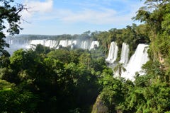 Όμορφες πτώσεις Iguazu στην Αργεντινή Νότια Αμερική στοκ φωτογραφίες Όμορφες πτώσεις Iguazu στην Αργεντινή Νότια Αμερική στοκ φωτογραφίες