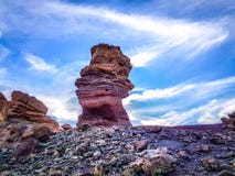 Όμορφο τοπίο caldera του ηφαιστείου Teide σε SAN Roques de Garcia, Tenerife r στοκ φωτογραφία με δικαίωμα ελεύθερης χρήσης Όμορφο τοπίο caldera του ηφαιστείου Teide σε SAN Roques de Garcia, Tenerife r στοκ φωτογραφία με δικαίωμα ελεύθερης χρήσης
