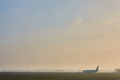 Амстердам, Нидерланды - 11-ое марта 2016: Авиапорт Schiphol Амстердама в Нидерландах AMS Нидерланд основной стоковая фотография rf Амстердам, Нидерланды - 11-ое марта 2016: Авиапорт Schiphol Амстердама в Нидерландах AMS Нидерланд основной стоковая фотография rf