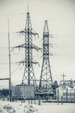 Башня передачи энергии напряжения тока высоты стоковое изображение rf Башня передачи энергии напряжения тока высоты стоковое изображение rf