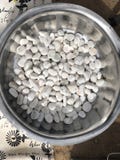 Белая ванна ноги утеса стоковые изображения Белая ванна ноги утеса стоковые изображения