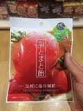 Близкое поднимающее вверх изображение типичного японского продукта обломоков veggie томата стоковое изображение Близкое поднимающее вверх изображение типичного японского продукта обломоков veggie томата стоковое изображение