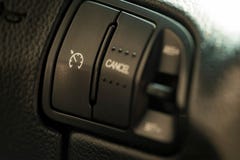 Блок управления круиза в новом конце автомобиля стоковое изображение rf Блок управления круиза в новом конце автомобиля стоковое изображение rf