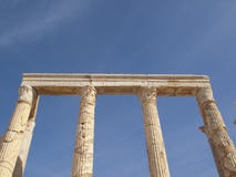 большие винные бутылки leptis стоковое фото rf большие винные бутылки leptis стоковое фото rf