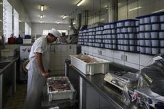 Бразилия - San Paolo - ONG Sermig - хлебопекарня стоковые фотографии rf Бразилия - San Paolo - ONG Sermig - хлебопекарня стоковые фотографии rf