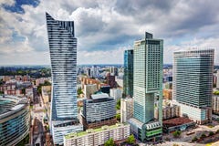 Варшава, Польша Городские небоскребы дела стоковое фото rf Варшава, Польша Городские небоскребы дела стоковое фото rf
