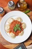 Верхний взгляд плиты sorrentinos стоковые изображения Верхний взгляд плиты sorrentinos стоковые изображения
