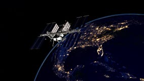 Весьма детальное и реалистическое высокое изображение ИСС - земля двигая по орбите разрешения 3D международной космической станци стоковое изображение Весьма детальное и реалистическое высокое изображение ИСС - земля двигая по орбите разрешения 3D международной космической станци стоковое изображение