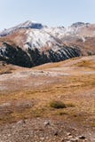 Взгляд ландшафта гор покрытых снегом на пропуске независимости около Aspen, Колорадо стоковая фотография Взгляд ландшафта гор покрытых снегом на пропуске независимости около Aspen, Колорадо стоковая фотография