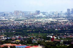 Вид с воздуха рекламы и жилых домов и установок в городках Cainta, Taytay, Pasig, Makati и Taguig стоковая фотография Вид с воздуха рекламы и жилых домов и установок в городках Cainta, Taytay, Pasig, Makati и Taguig стоковая фотография