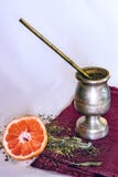 Вливание „вливания ответной части Yerba „с грейпфрутом стоковое изображение Вливание „вливания ответной части Yerba „с грейпфрутом стоковое изображение
