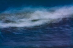 Волны разбивая океан стоковая фотография rf Волны разбивая океан стоковая фотография rf
