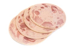Вырез предпосылки mortadella сосиски пива ветчины белый стоковое изображение rf Вырез предпосылки mortadella сосиски пива ветчины белый стоковое изображение rf