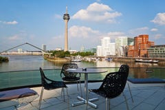 Гавань Рейна в Düsseldorf стоковые изображения Гавань Рейна в Düsseldorf стоковые изображения