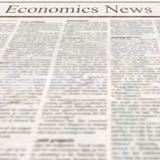 Газета с новостями экономики заголовка и старым нечитабельным текстом стоковые фотографии rf Газета с новостями экономики заголовка и старым нечитабельным текстом стоковые фотографии rf