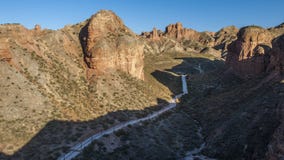 Героикоромантический волшебный рев Danxia льда стоковые изображения Героикоромантический волшебный рев Danxia льда стоковые изображения