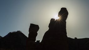 Героикоромантический волшебный рев Danxia льда стоковая фотография rf Героикоромантический волшебный рев Danxia льда стоковая фотография rf