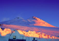 гора elbrus стоковое фото гора elbrus стоковое фото