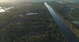 Горячие воздушные шары в небе Горячие воздушные шары в небе