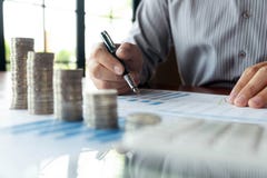 Дело монетки символа, финансы, финансовый рост, вклад советуя с, финансы, вклад, дело, работа, бухгалтерия стоковое изображение Дело монетки символа, финансы, финансовый рост, вклад советуя с, финансы, вклад, дело, работа, бухгалтерия стоковое изображение