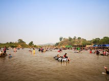 День MAE AI Songkran, ТАИЛАНД стоковое изображение День MAE AI Songkran, ТАИЛАНД стоковое изображение