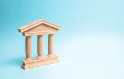 Деревянное здание памятника или правительства Представление Minimalistic statebuilding, здания суда или памятника истории стоковые изображения rf Деревянное здание памятника или правительства Представление Minimalistic statebuilding, здания суда или памятника истории стоковые изображения rf